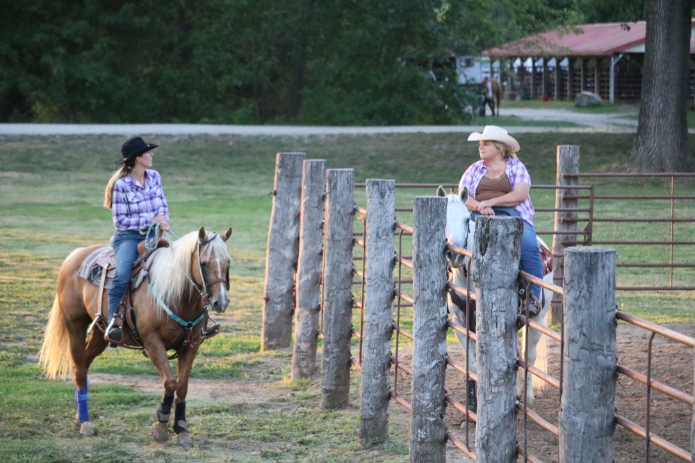 Ranch Horse Show Series at River Valley Lodge photo